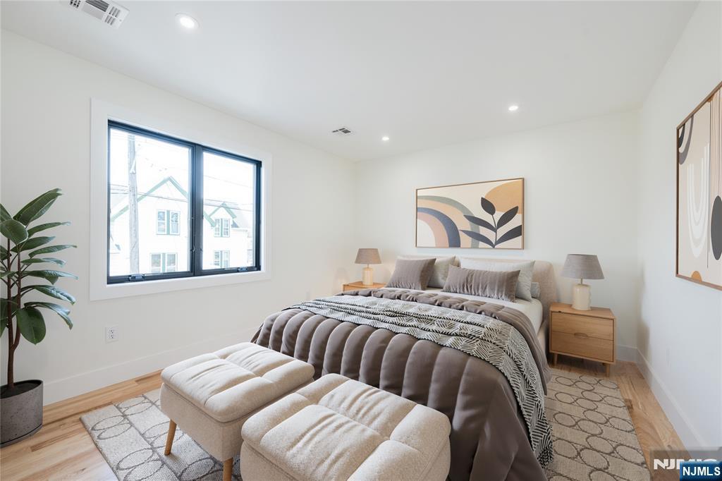 363 Park Street Property Photo 24