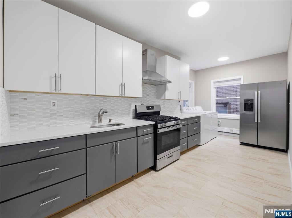 1-2 Hilliard Avenue 2 Property Photo 3