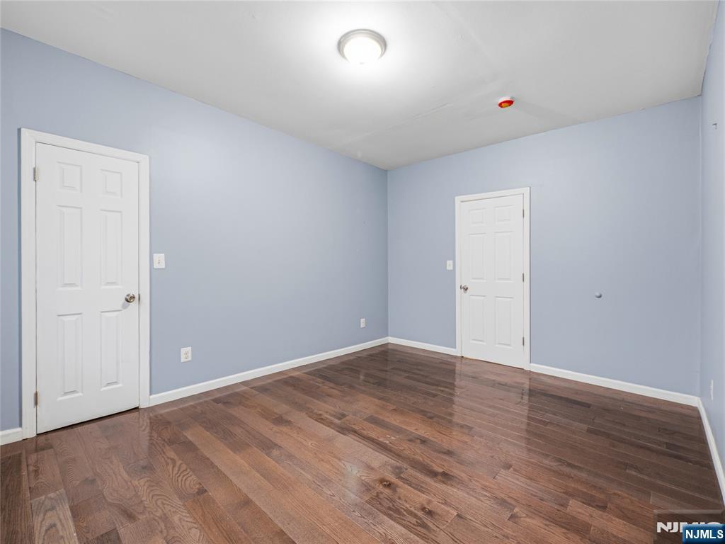 1-2 Hilliard Avenue 2 Property Photo 10