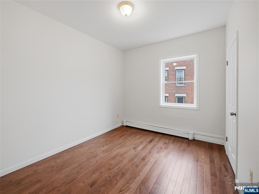 1-2 Hilliard Avenue 6 Property Photo 10