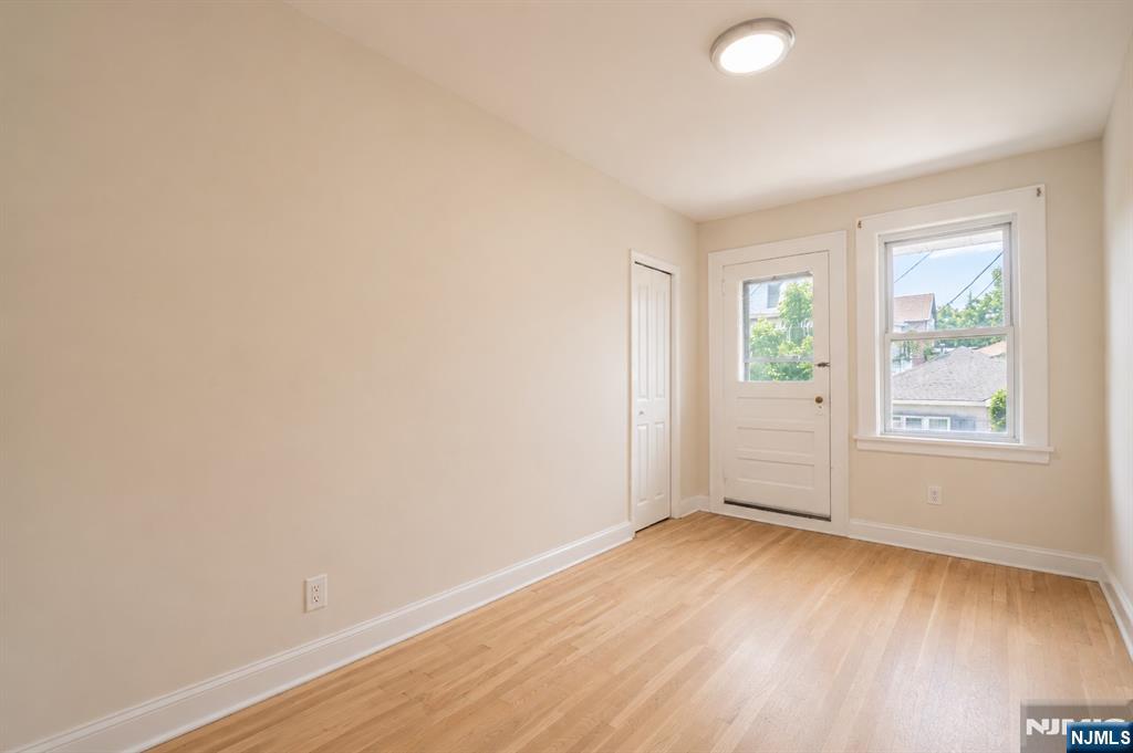 50 Jewell Street Property Photo 9