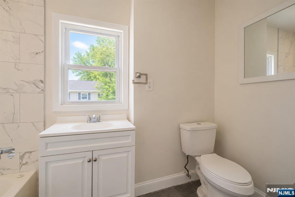 50 Jewell Street Property Photo 12