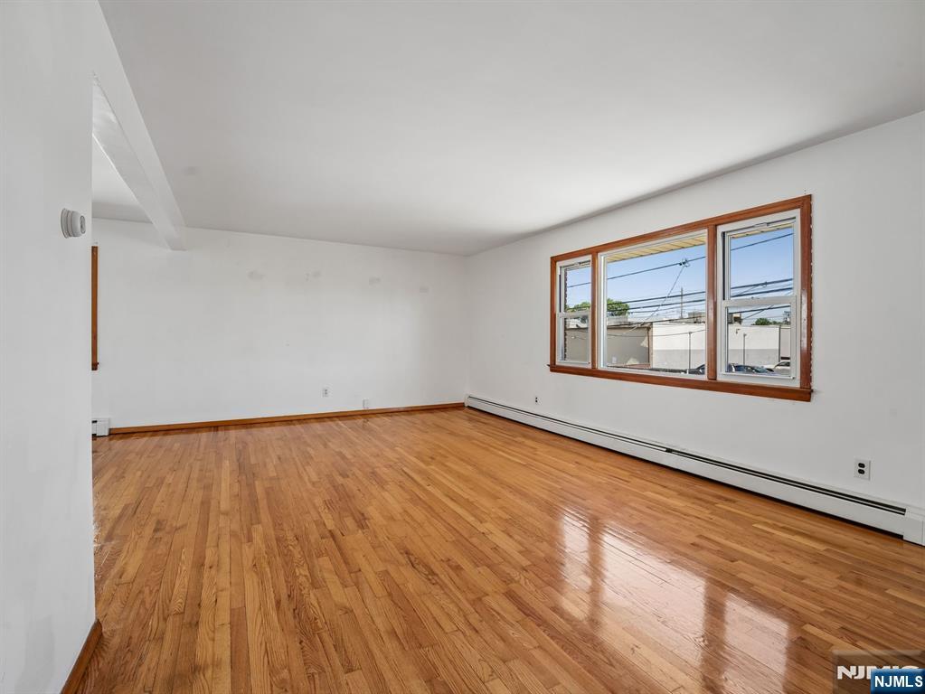 436 Sylvan Street Property Photo 5