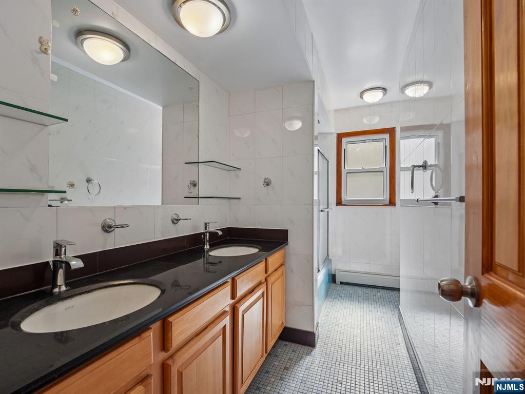 436 Sylvan Street Property Photo 9