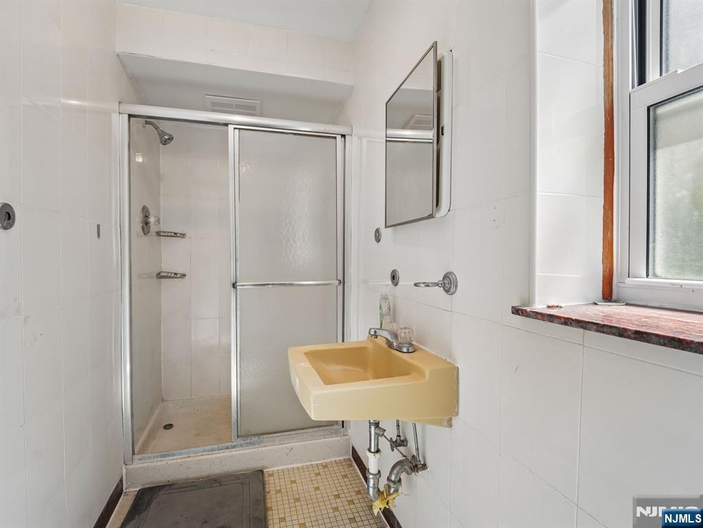 436 Sylvan Street Property Photo 17
