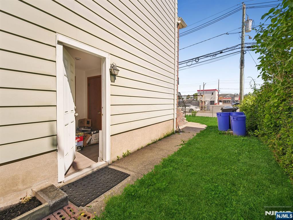 436 Sylvan Street Property Photo 24