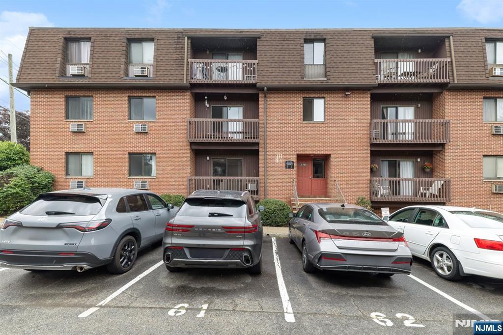 740 Mill Street E3 Property Photo 1