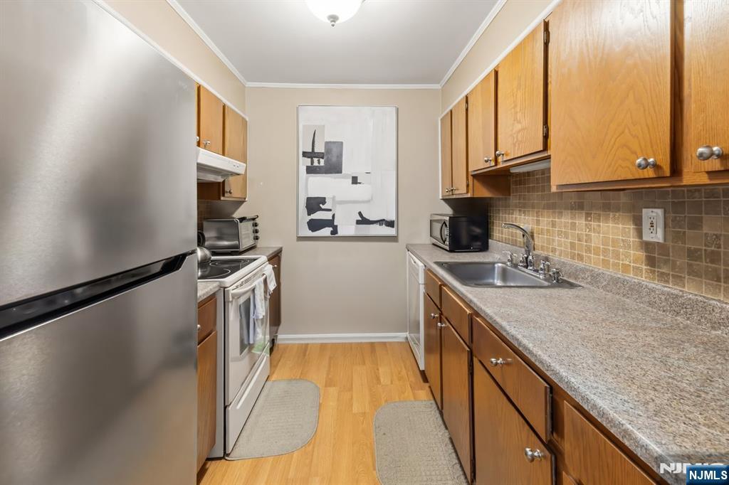 740 Mill Street E3 Property Photo 7