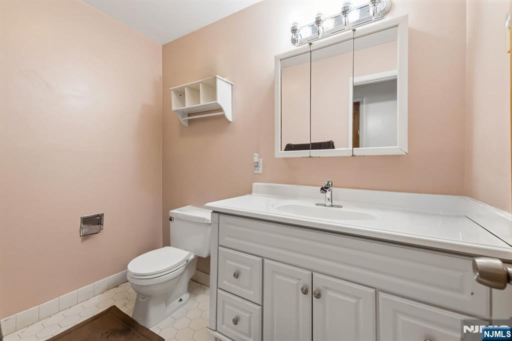 740 Mill Street E3 Property Photo 13