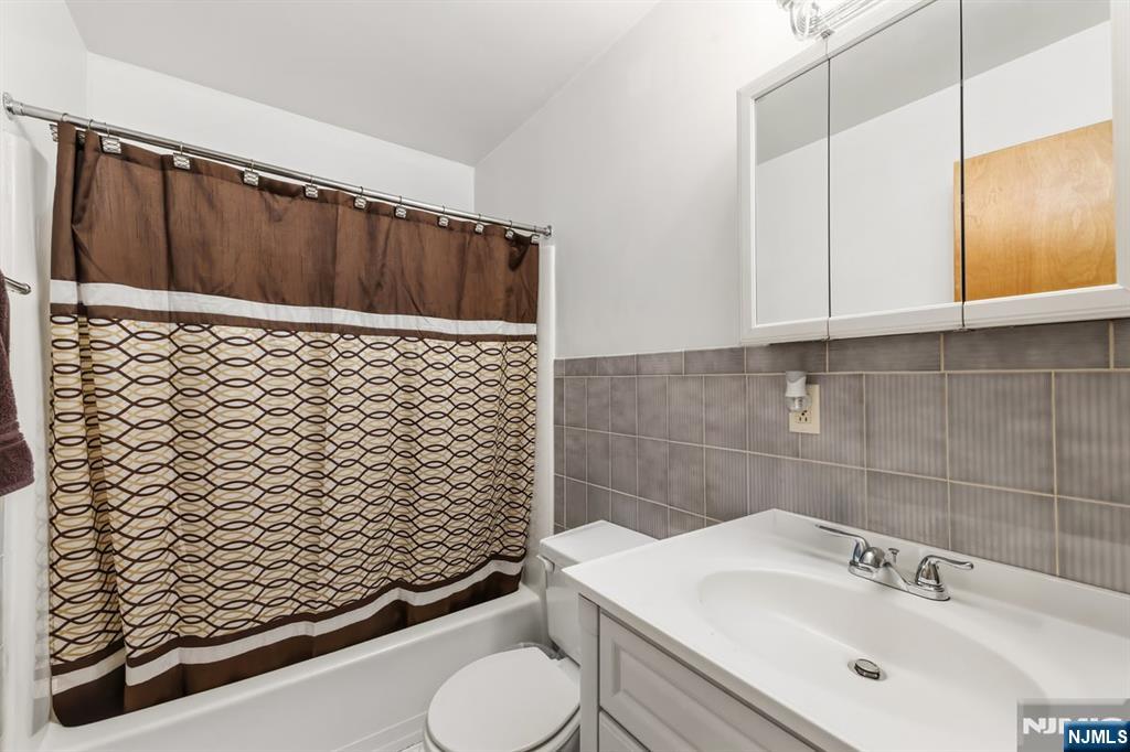 740 Mill Street E3 Property Photo 17