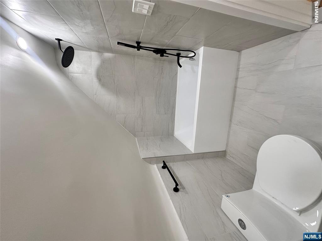 10 Mountain Place Property Photo 16