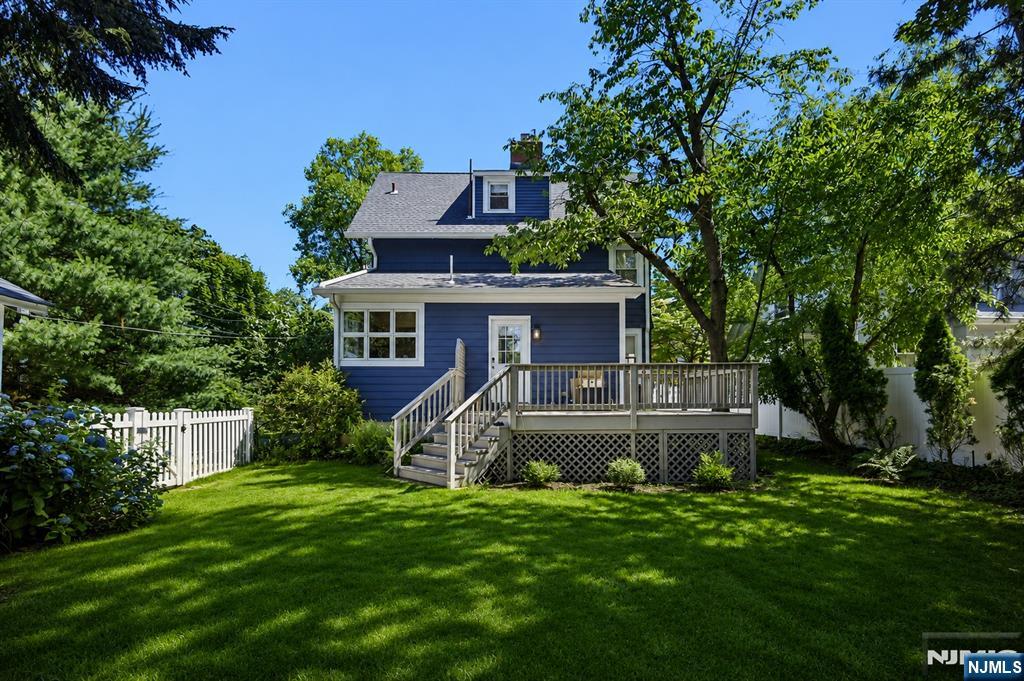 10 Mountain Place Property Photo 19