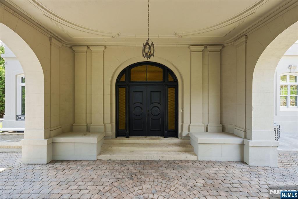 207 Union Street Property Photo 4
