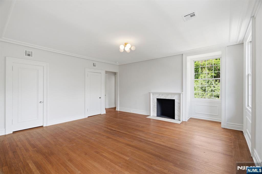 207 Union Street Property Photo 35