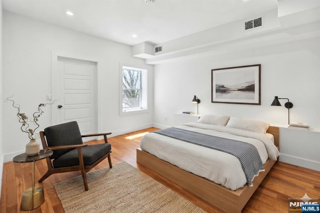 141 Beach Street Property Photo 2