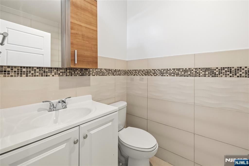 141 Beach Street Property Photo 10