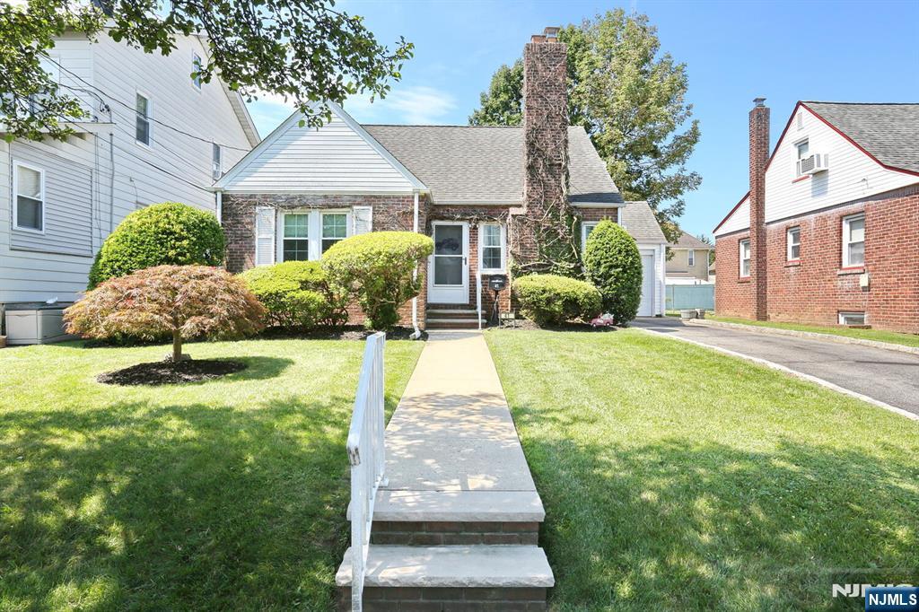 41 Martin Avenue Property Photo 3