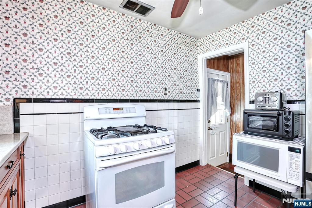 41 Martin Avenue Property Photo 16