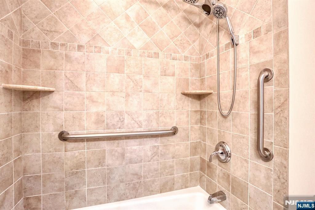 41 Martin Avenue Property Photo 22