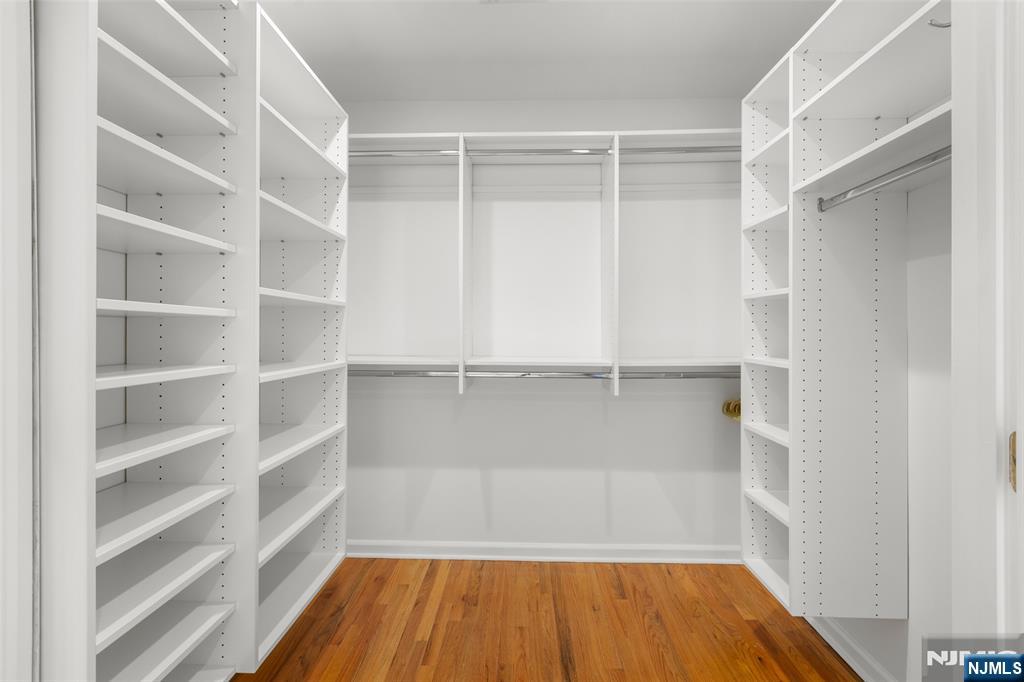225 Walnut Street Property Photo 21