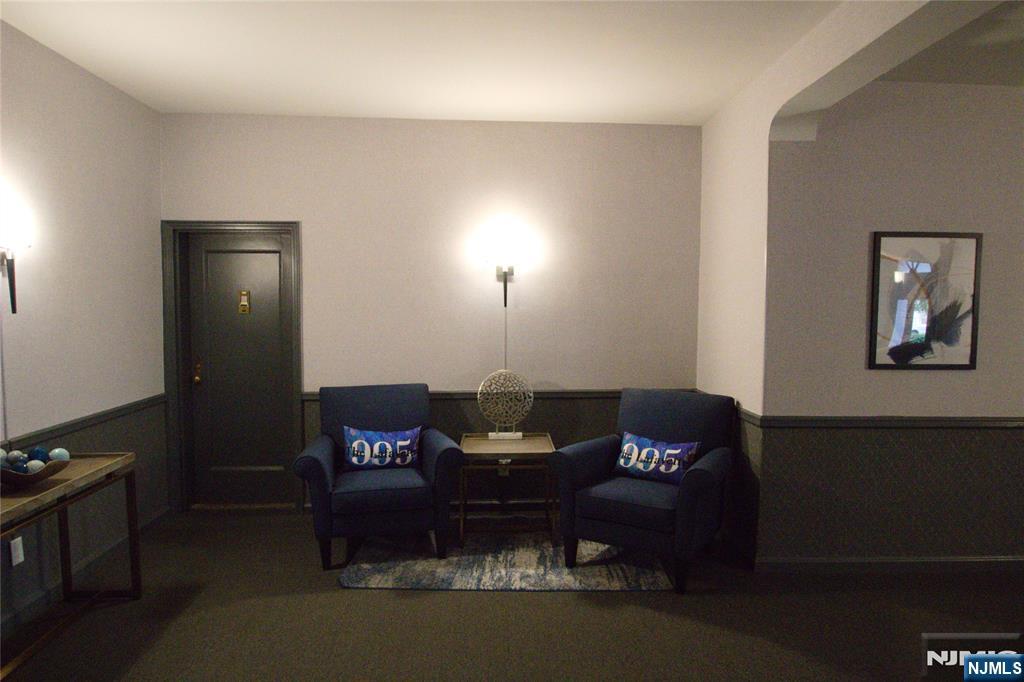 975-995 Teaneck 1m Property Photo 17