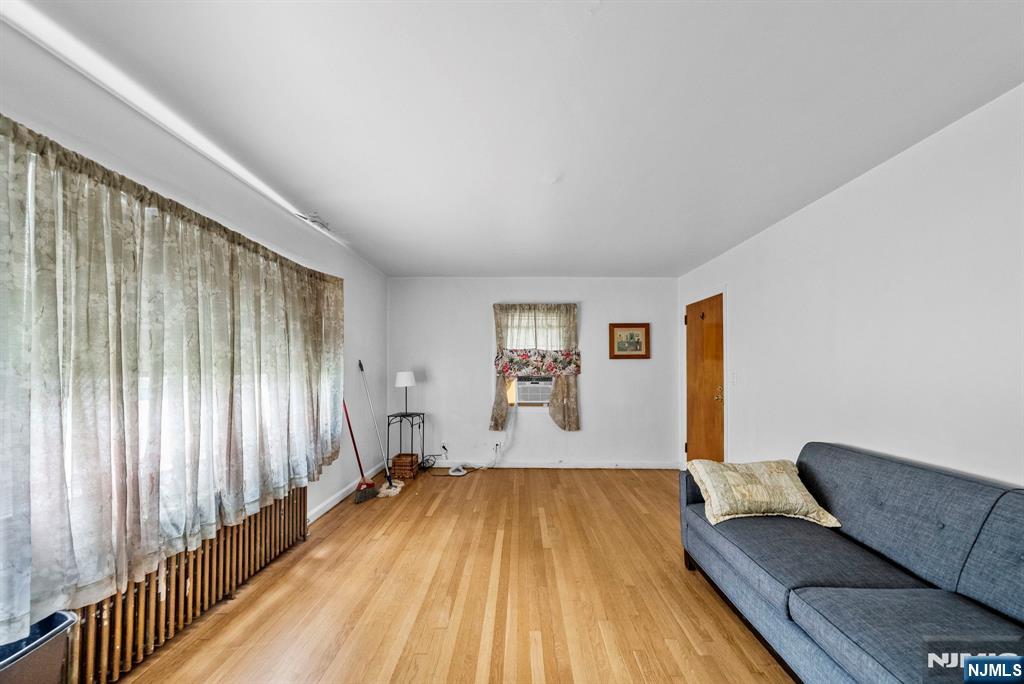 385 Mckinley Street Property Photo 3
