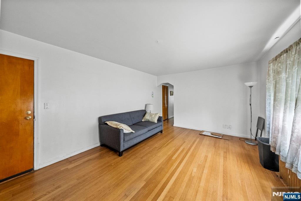 385 Mckinley Street Property Photo 6