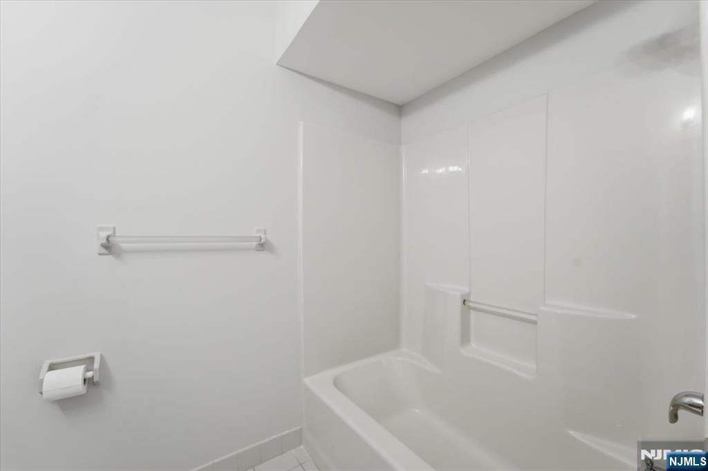 1311 Richmond Road Property Photo 15