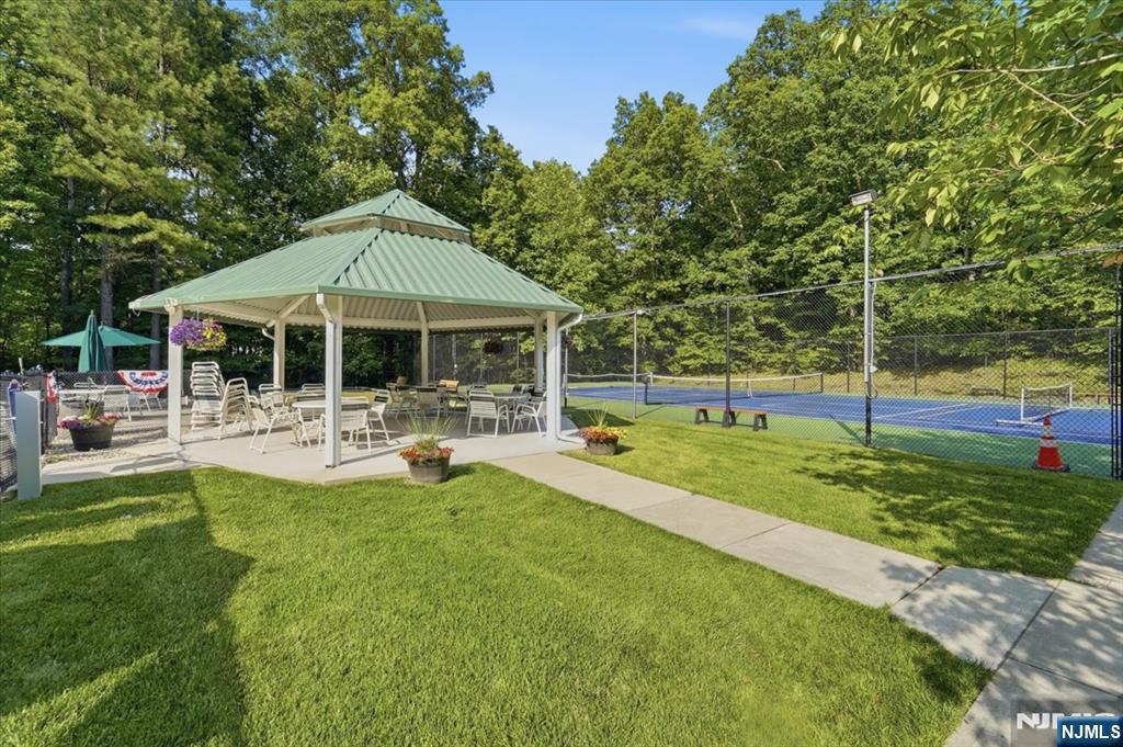 1311 Richmond Road Property Photo 18