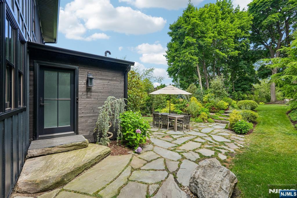 63 Ravine Avenue Property Photo 41