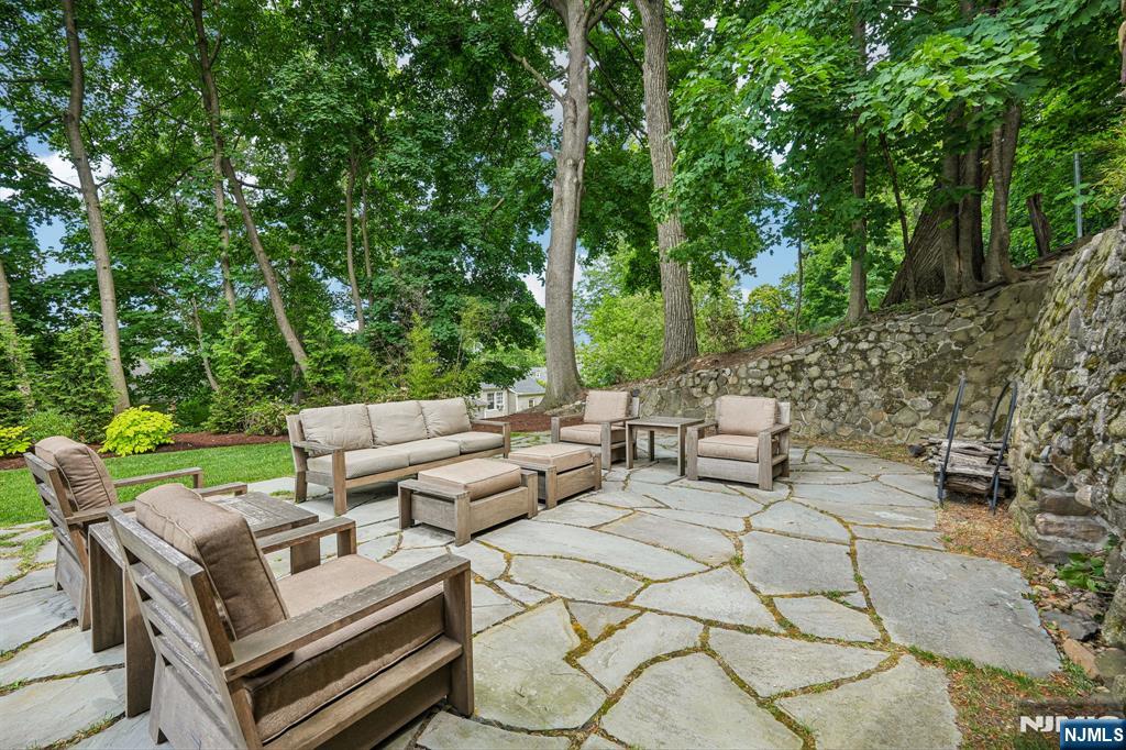 63 Ravine Avenue Property Photo 46