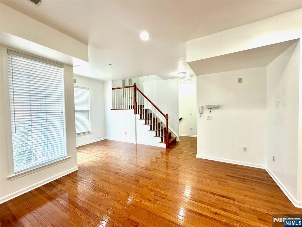 200 Dey Street 247 Property Photo 6