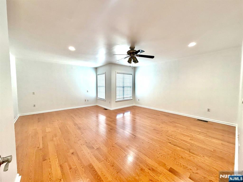 200 Dey Street 247 Property Photo 19