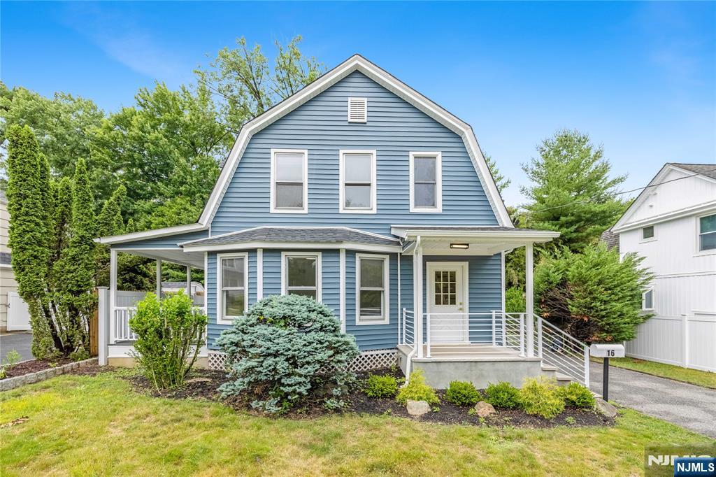 16 Clarke Street Property Photo 1