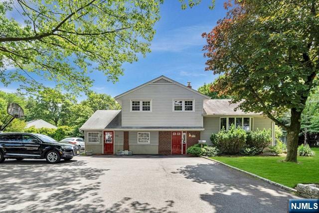 516 Knickerbocker Road Property Photo 2
