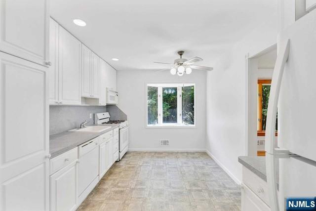 516 Knickerbocker Road Property Photo 6