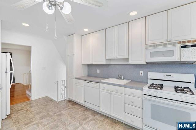 516 Knickerbocker Road Property Photo 8