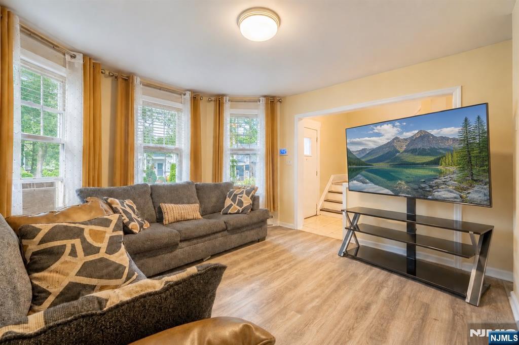 37 Fenner Avenue Property Photo 4