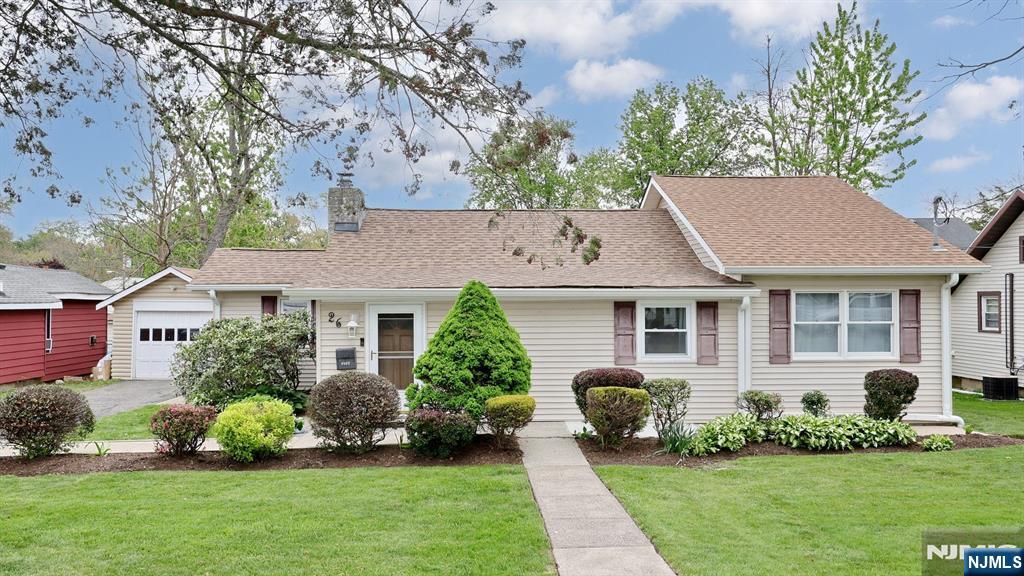 26 Mohawk Avenue Property Photo 1