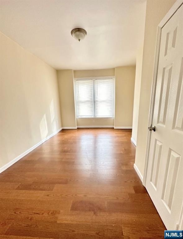 447 17th Street Property Photo 3