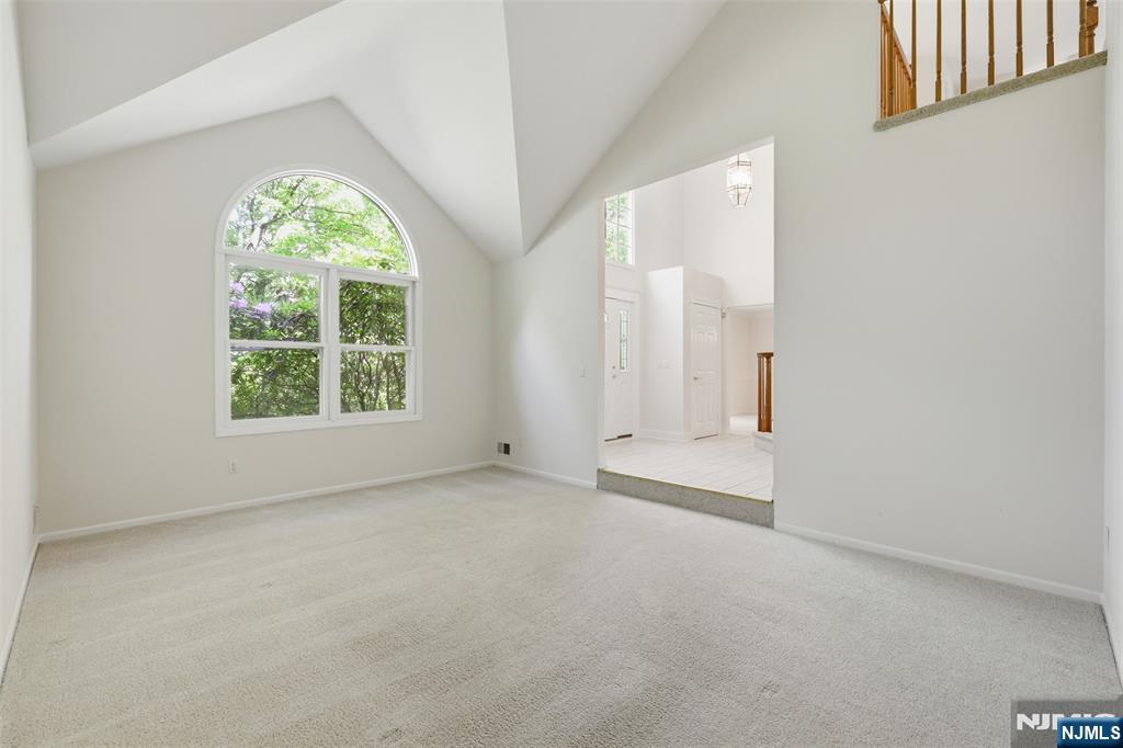 20 Indian Run Road Property Photo 9