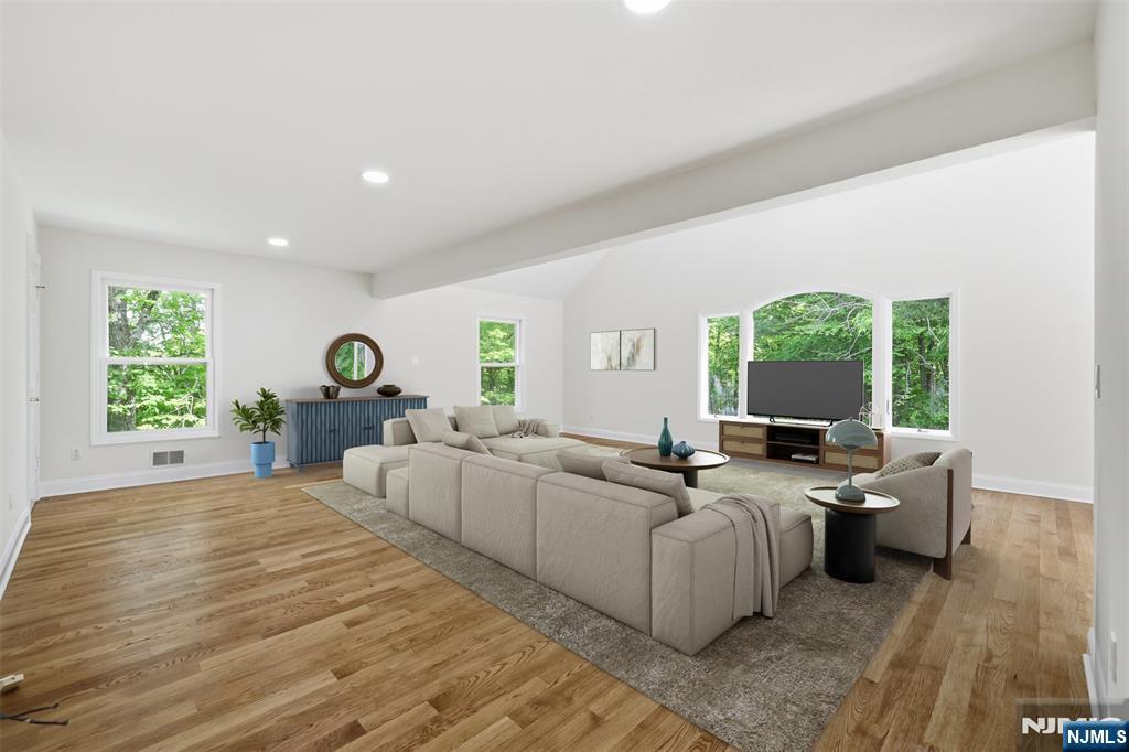 20 Indian Run Road Property Photo 23