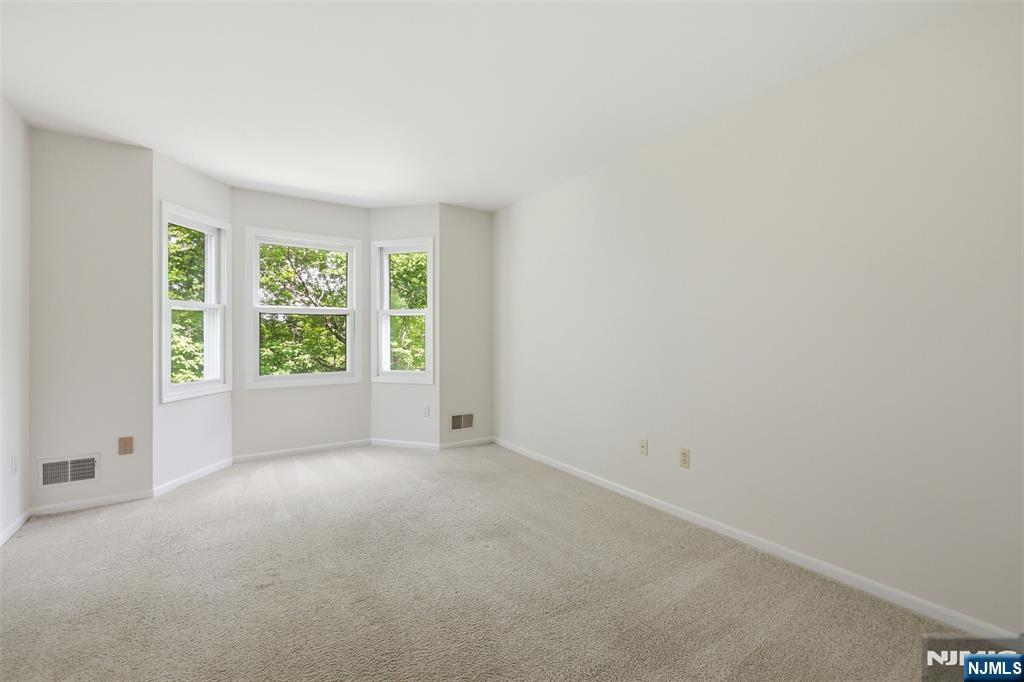 20 Indian Run Road Property Photo 36