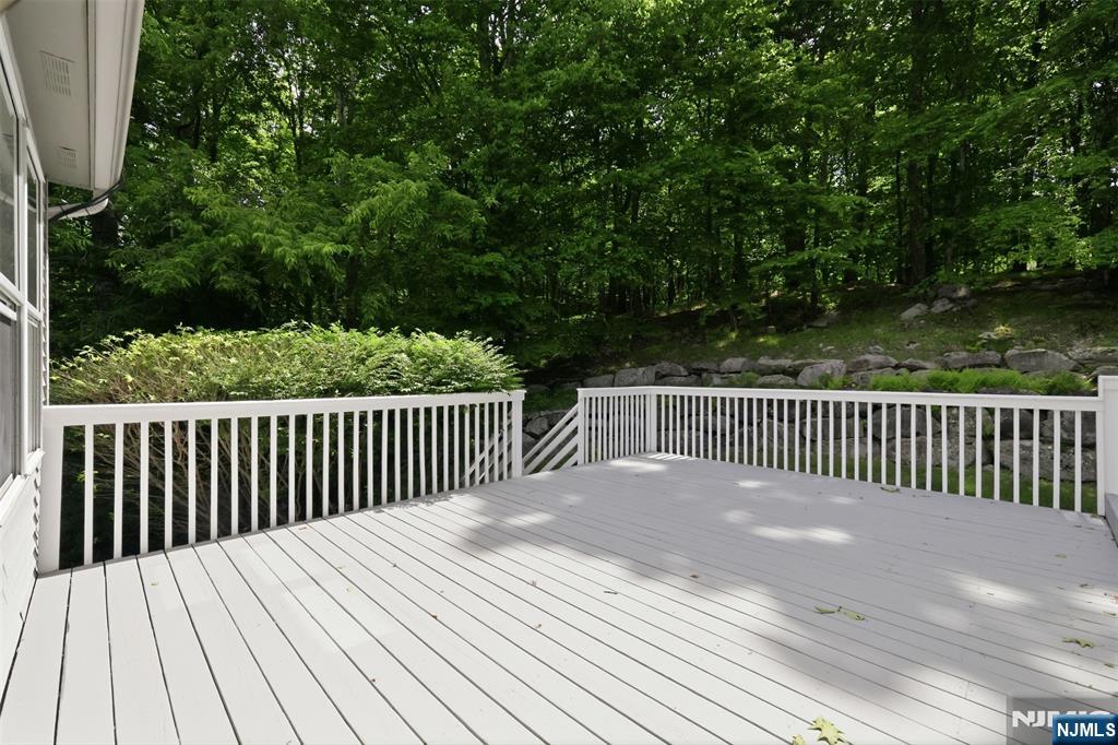 20 Indian Run Road Property Photo 45