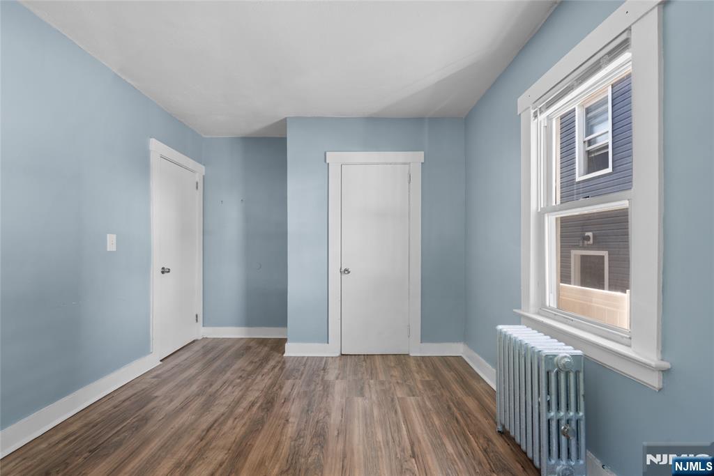 17 Cottage Place Property Photo 11