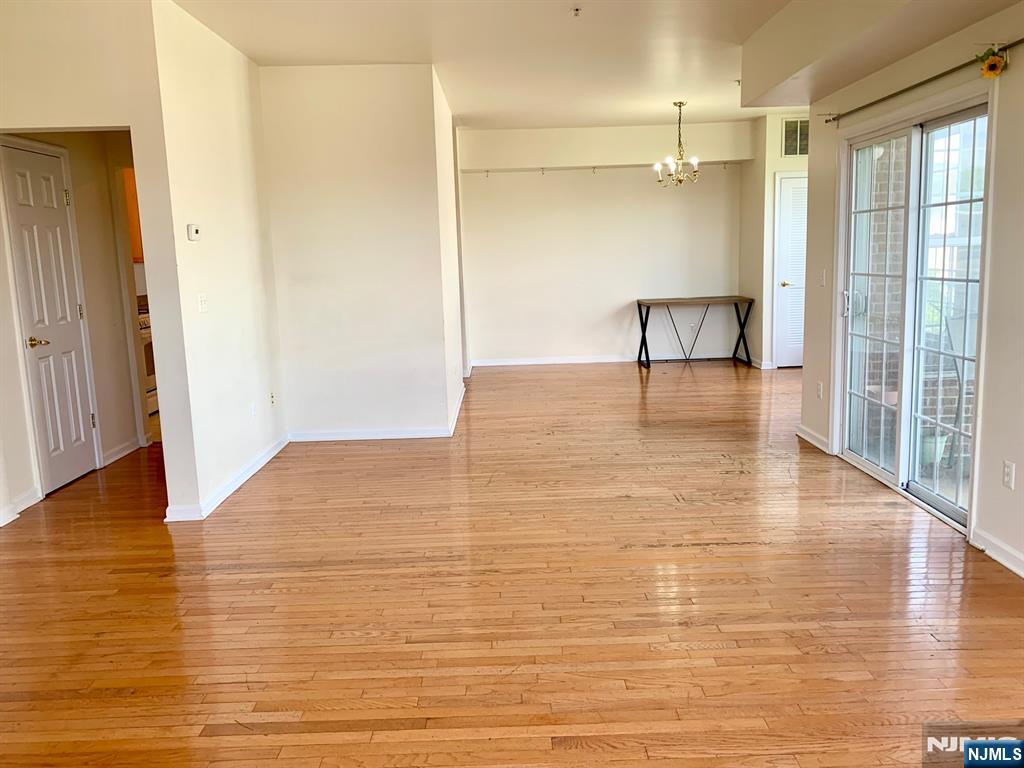 200 Dey Street 277 Property Photo 2