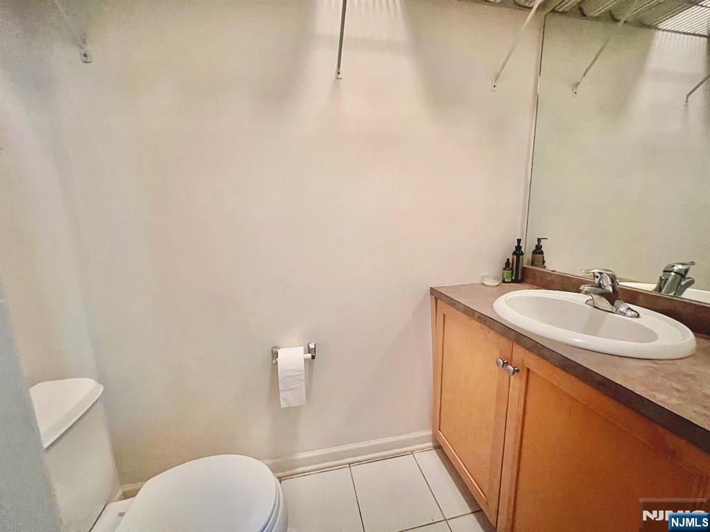 200 Dey Street 277 Property Photo 5