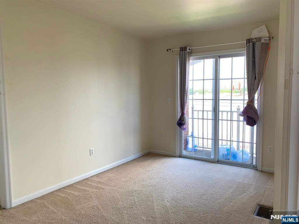 200 Dey Street 277 Property Photo 9