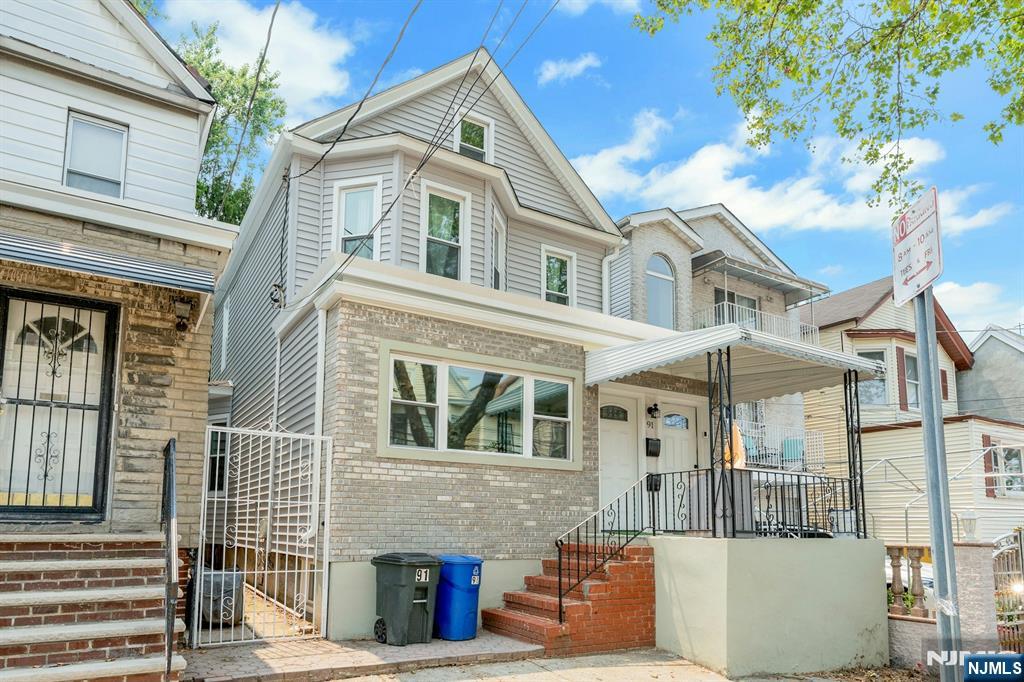91 Lexington Avenue Property Photo 1
