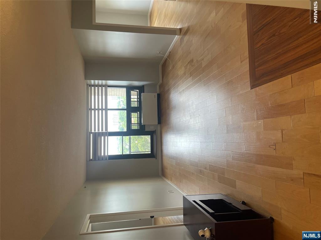 800 Palisade Avenue 1506 Property Photo 11